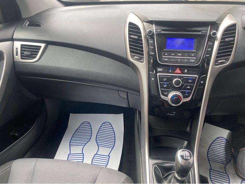 i30