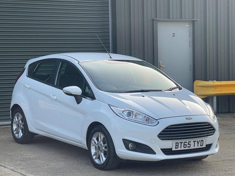 2015 Ford Fiesta 1.0T EcoBoost Zetec Euro 6 (s/s) 5dr
