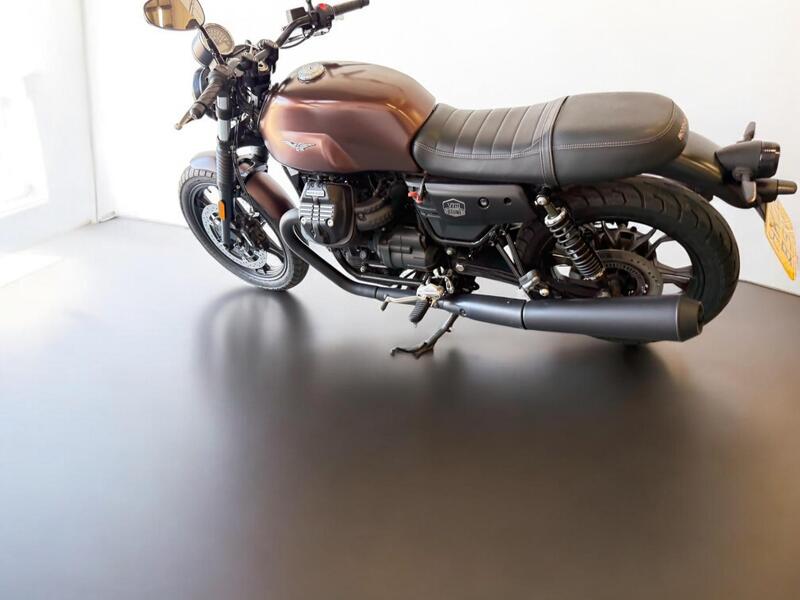 2020 Moto Guzzi V7 - AutoTrader Import