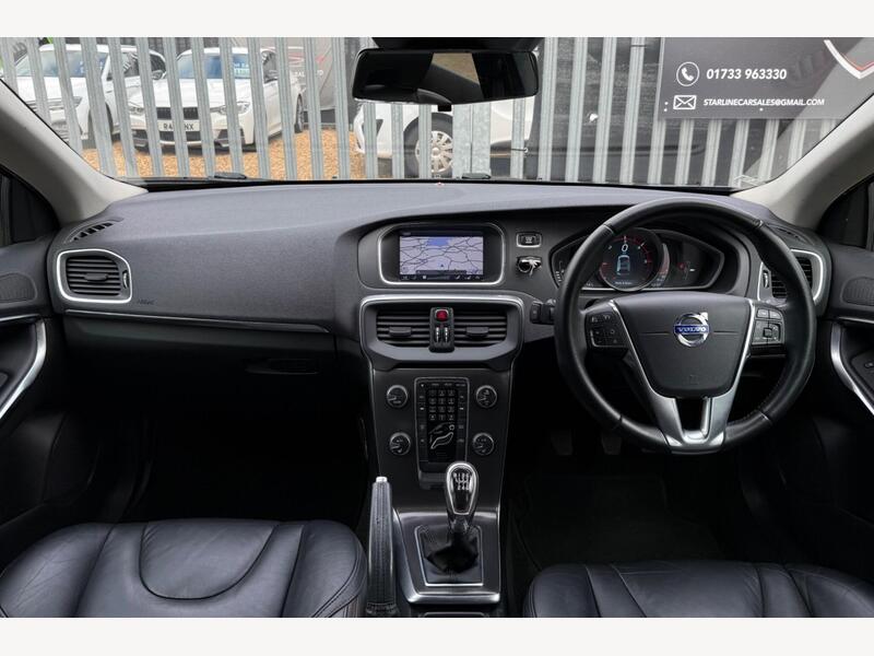 2013 Volvo V40 Cross Country - AutoTrader Import