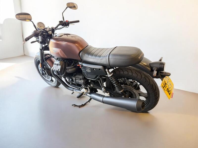 2020 Moto Guzzi V7 - AutoTrader Import