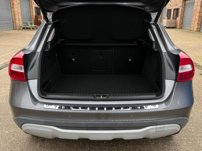 2017 Mercedes-Benz GLA - AutoTrader Import