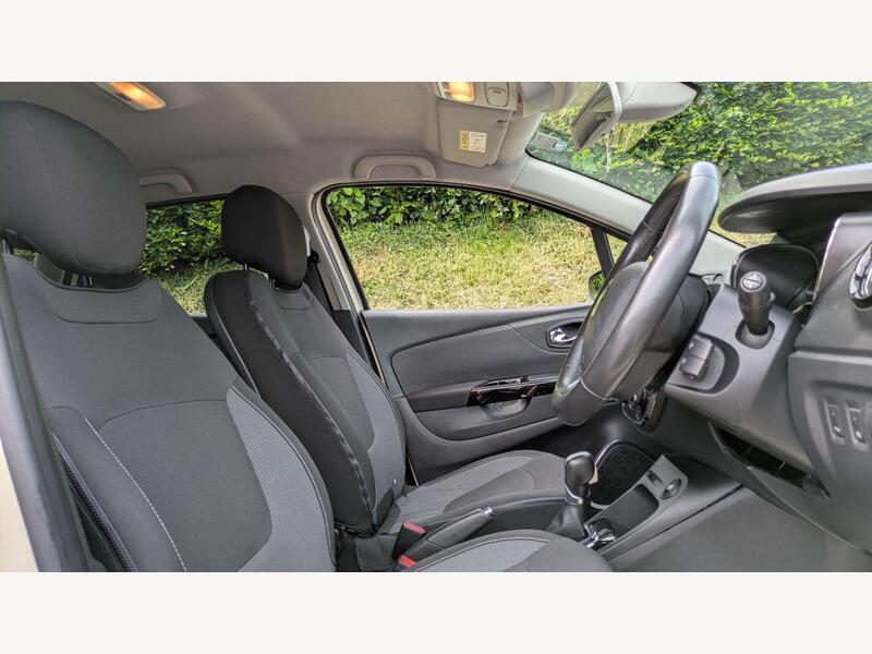 2016 Renault Captur - AutoTrader Import