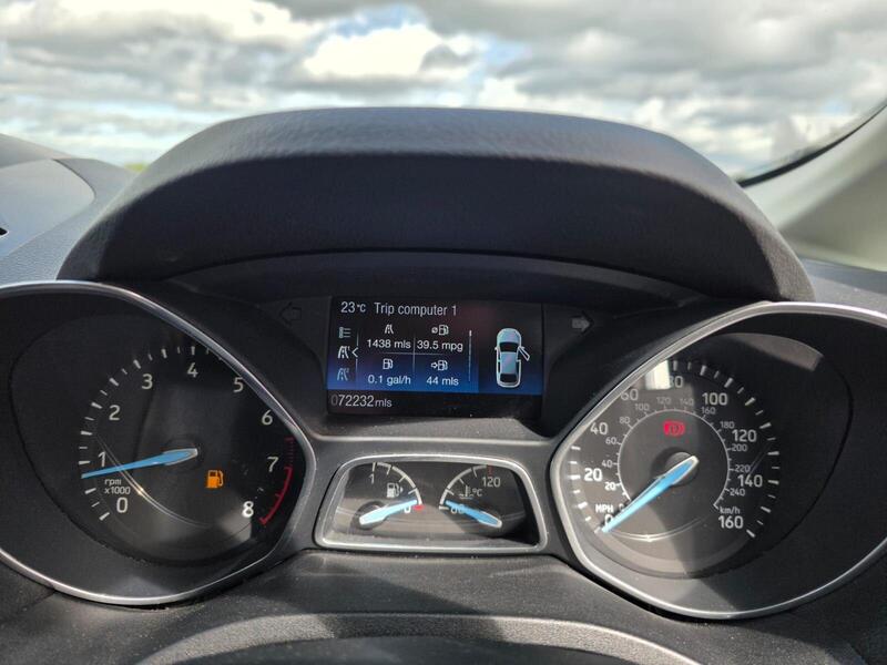 Ford C-Max 1.0T EcoBoost Zetec Euro 6 (s/s) 5dr 2017 — view 24