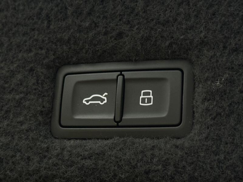 2021 Lamborghini Urus - AutoTrader Import