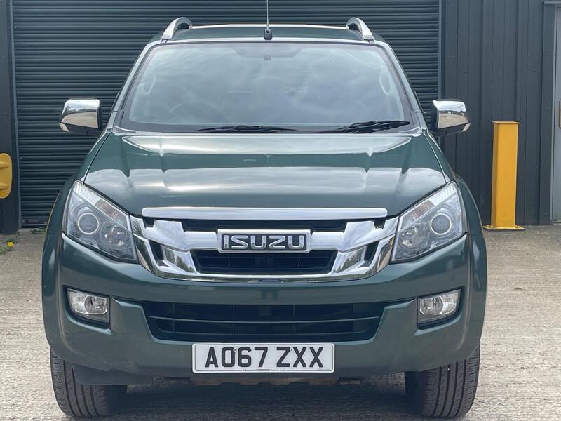 2017 Isuzu D-Max 2.5 TD Utah Huntsman 4x4 4dr interior or exterior view