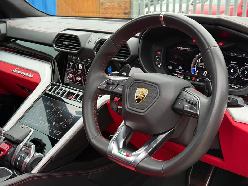 2021 Lamborghini Urus - AutoTrader Import