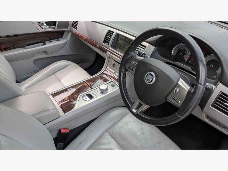 2011 Jaguar XF - AutoTrader Import