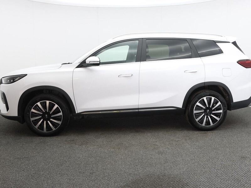 Chery Tiggo 8 1.5T 18.4kWh Aspire DHT1 Euro 6 (s/s) 5dr — photo 4