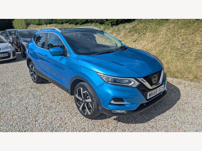 Blue 2018 Nissan Qashqai - AutoTrader Import