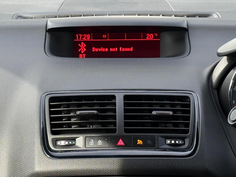 2017 Vauxhall Meriva - AutoTrader Import