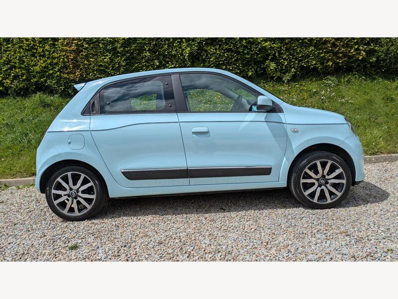 2015 Renault Twingo - AutoTrader Import