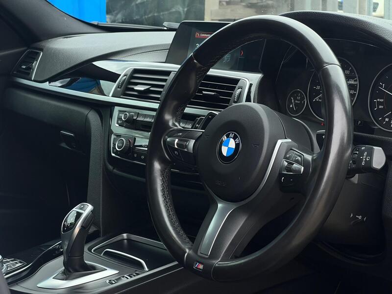 2018 BMW 3 Series - AutoTrader Import