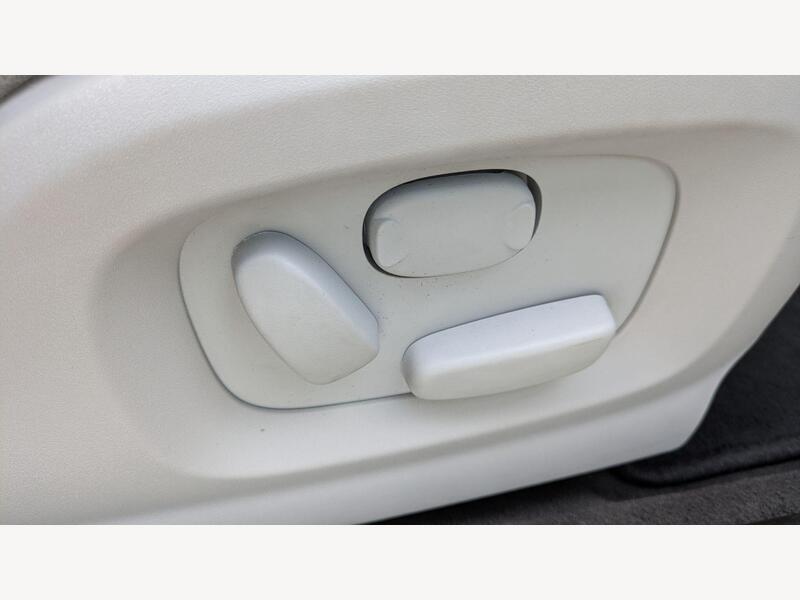2011 Jaguar XF - AutoTrader Import