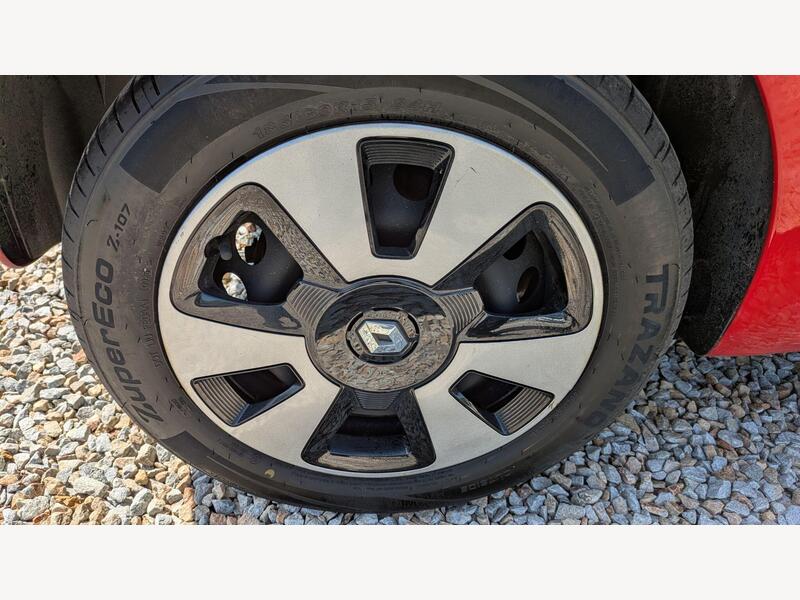 2015 Renault Twingo - AutoTrader Import