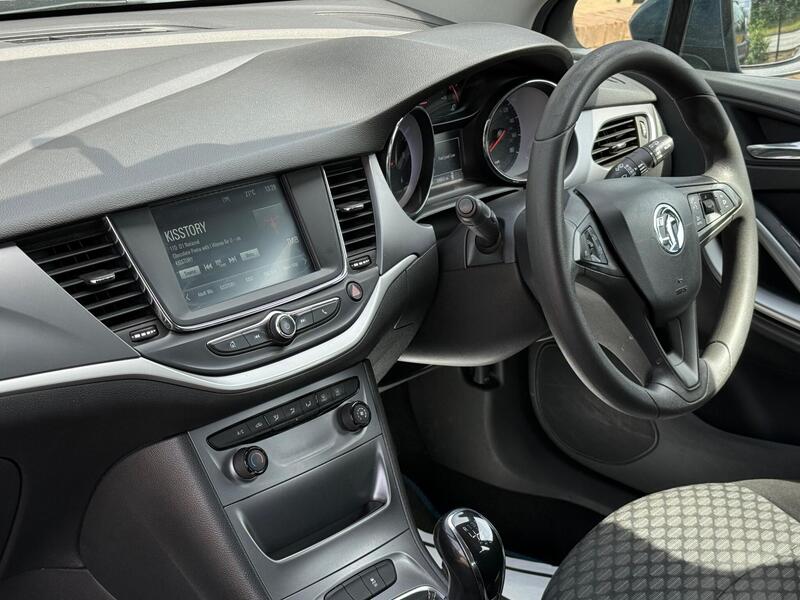 2017 Vauxhall Astra - AutoTrader Import