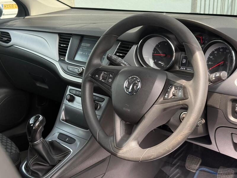 2017 Vauxhall Astra - AutoTrader Import