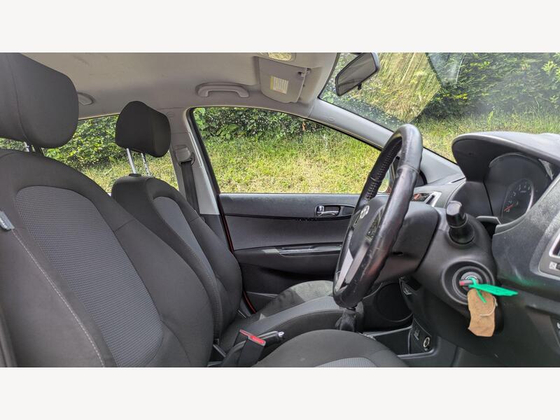 2013 Hyundai i20 - AutoTrader Import