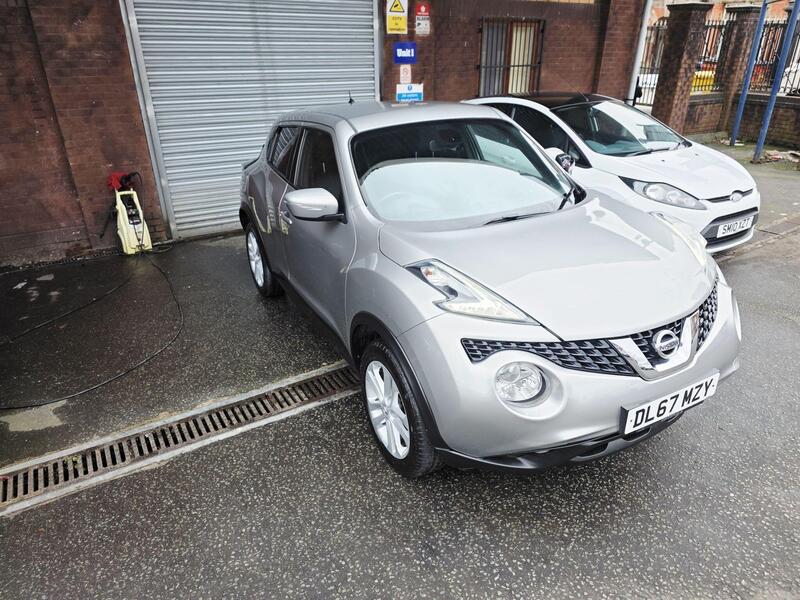 Nissan Juke 1.2 DIG-T N-Connecta Euro 6 (s/s) 5dr