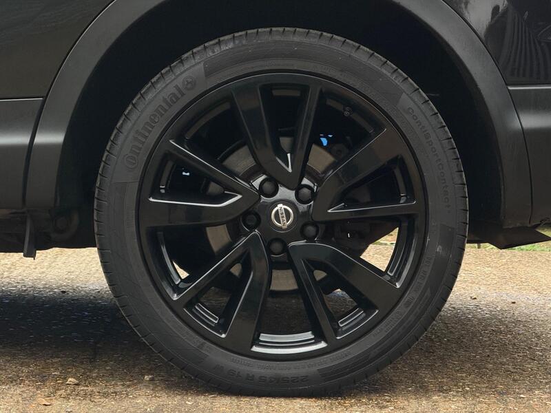 2014 Nissan Qashqai - AutoTrader Import