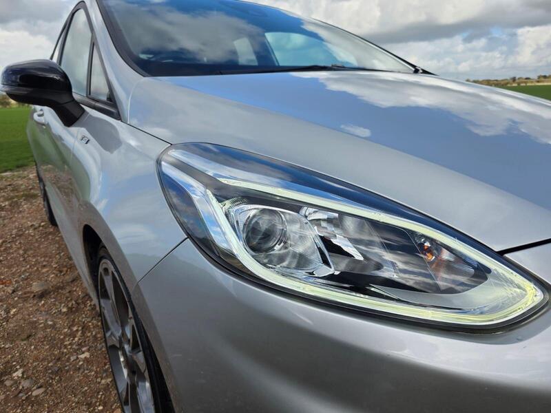 Ford Fiesta 1.0T EcoBoost ST-Line X Euro 6 (s/s) 5dr 2018 — view 5