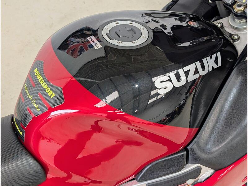 1999 Suzuki GSX1300R Hayabusa - AutoTrader Import