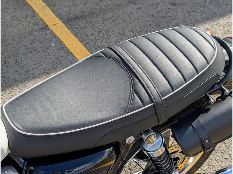 2023 Triumph Bonneville T120 - AutoTrader Import