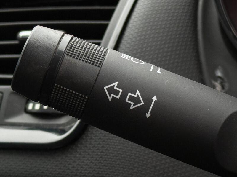 2011 Vauxhall Meriva - AutoTrader Import