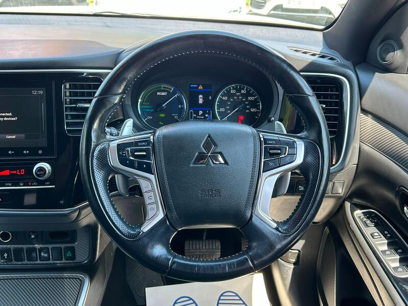 2021 Mitsubishi Outlander - AutoTrader Import