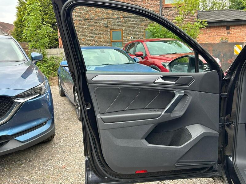 2016 Volkswagen Tiguan - AutoTrader Import