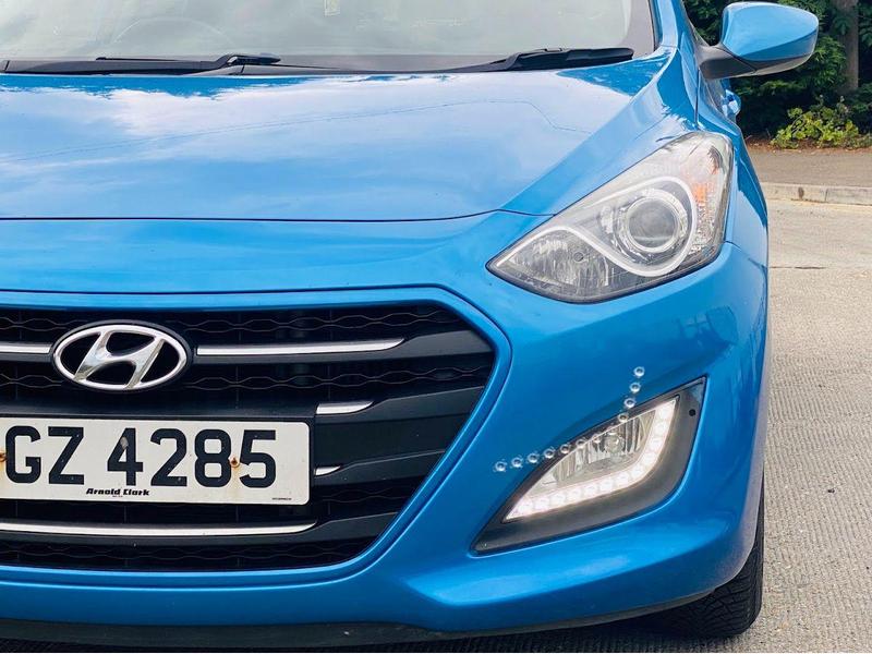 i30