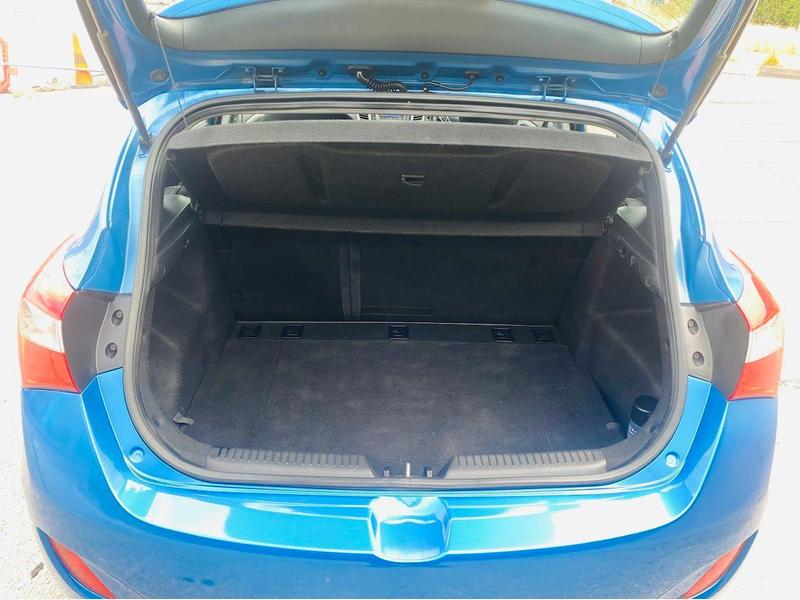 i30