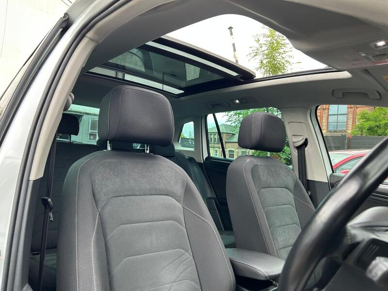 WHITE 2018 Volkswagen Tiguan - AutoTrader Import