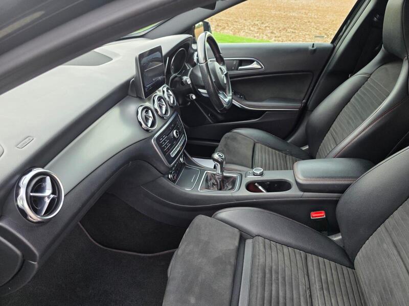 Mercedes-Benz GLA 2.1 GLA200d AMG Line Euro 6 (s/s) 5dr 2017 — view 34