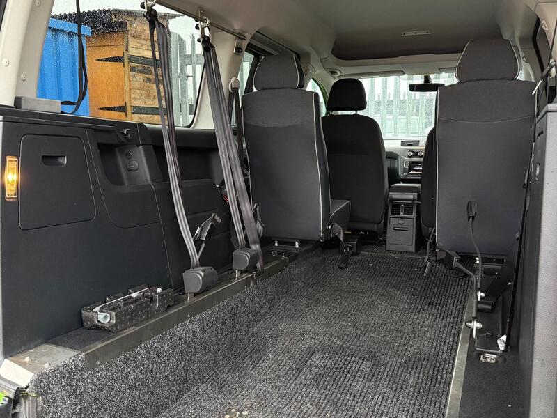 2017 Volkswagen Caddy Maxi Life - AutoTrader Import