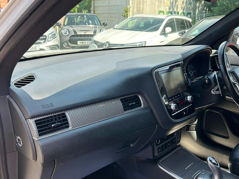 2021 Mitsubishi Outlander - AutoTrader Import
