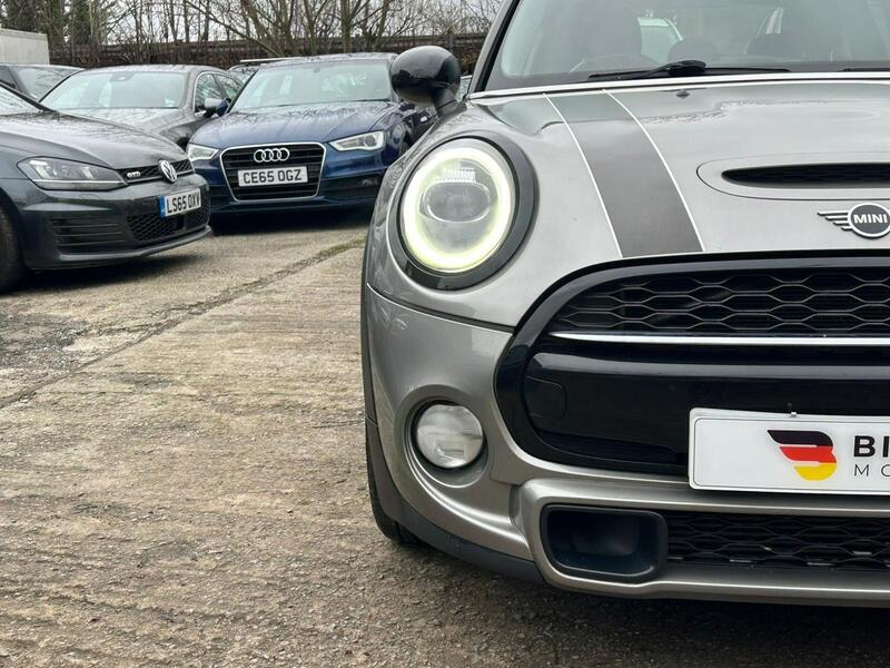 2019 MINI Hatch - AutoTrader Import