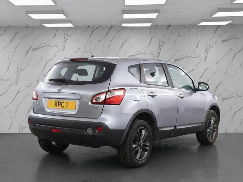 GREY 2013 Nissan QASHQAI - AutoTrader Import