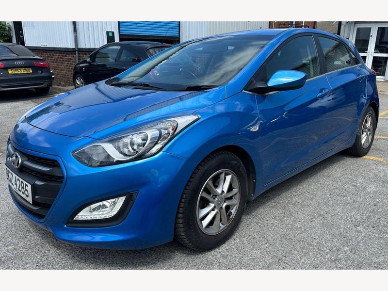 i30