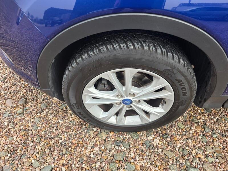 Ford Kuga 1.5T EcoBoost Titanium 2WD Euro 6 (s/s) 5dr 2018 — view 17