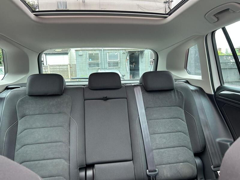 WHITE 2018 Volkswagen Tiguan - AutoTrader Import