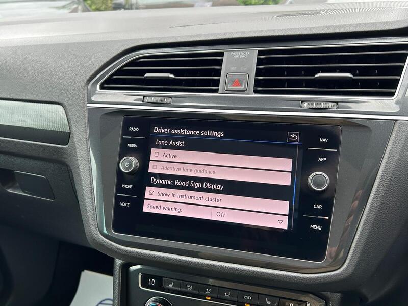 WHITE 2018 Volkswagen Tiguan - AutoTrader Import