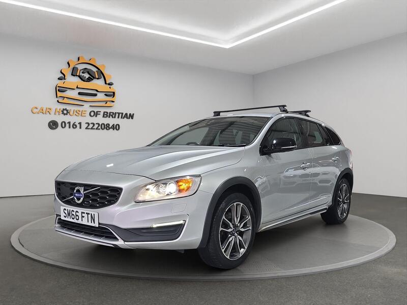 Volvo V60 Cross Country 2.0 D3 Lux Nav Auto Euro 6 (s/s) 5dr