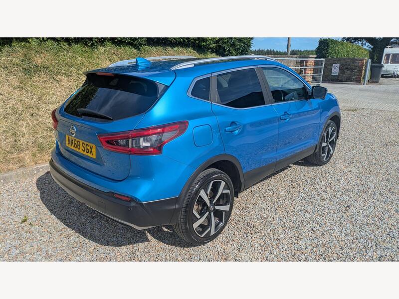 Blue 2018 Nissan Qashqai - AutoTrader Import