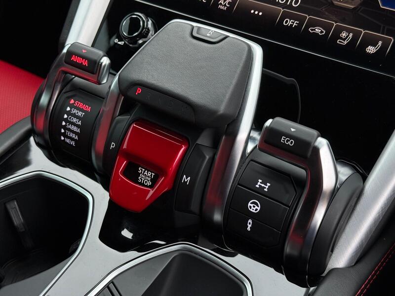 2021 Lamborghini Urus - AutoTrader Import