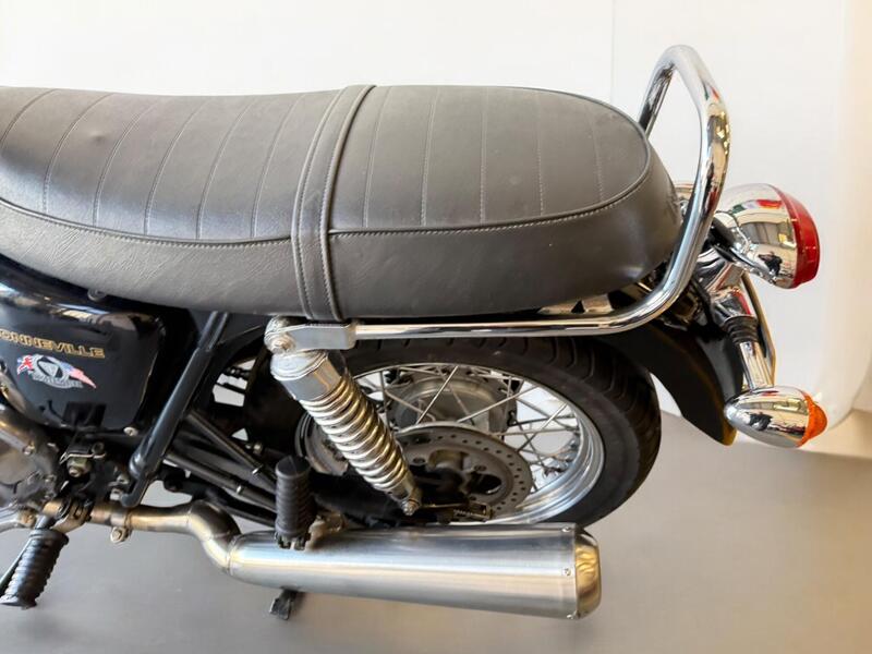 2002 Triumph Bonneville 790 - AutoTrader Import