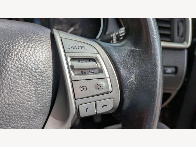 2017 Nissan Qashqai - AutoTrader Import