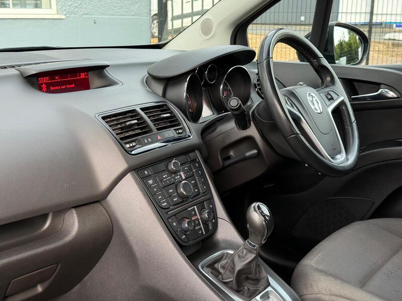 2017 Vauxhall Meriva - AutoTrader Import