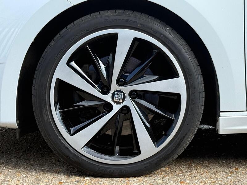 White 2017 SEAT Leon - AutoTrader Import