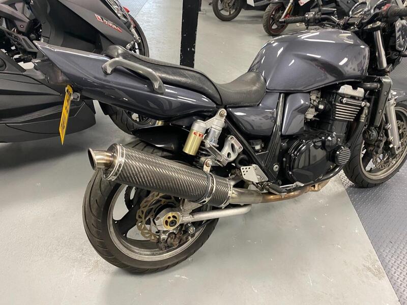 1999 Kawasaki ZRX1100 - AutoTrader Import